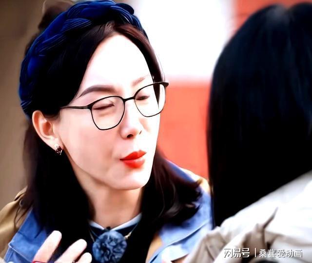 跟老公吃遍美食脾胃吃坏2年没吃过水果凯发k8国际陈数首谈14年婚姻后悔(图2) 跟老公吃遍美食脾胃吃坏2年没吃过水果凯发k8国际陈数首谈14年婚姻后悔(图2)