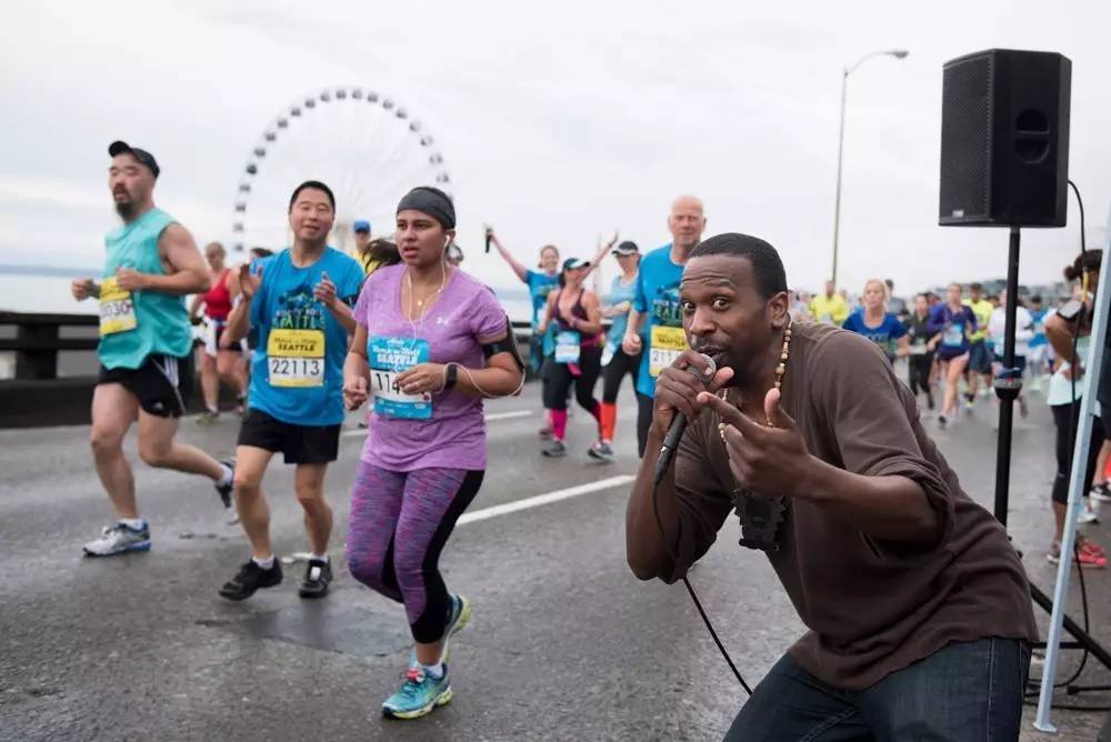 了!聊聊下半年值得期待的国内新赛事凯发网址这些美食之城也将举办马拉松(图11) 了!聊聊下半年值得期待的国内新赛事凯发网址这些美食之城也将举办马拉松(图11)